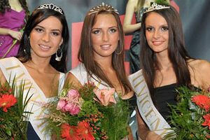 intro_miss_sirava2010